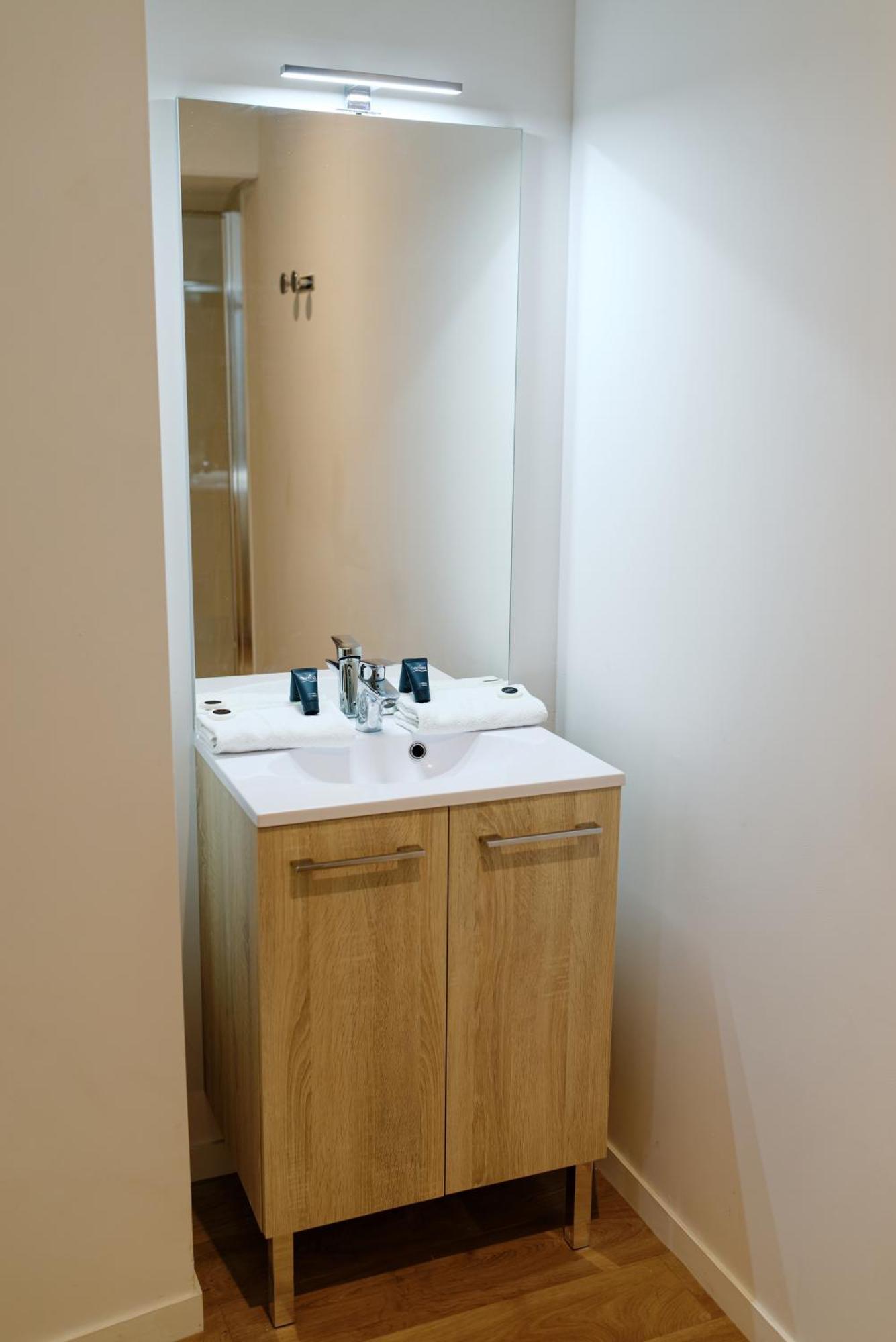 Nemea Appart Hotel Coliseum Amiens Centre Esterno foto